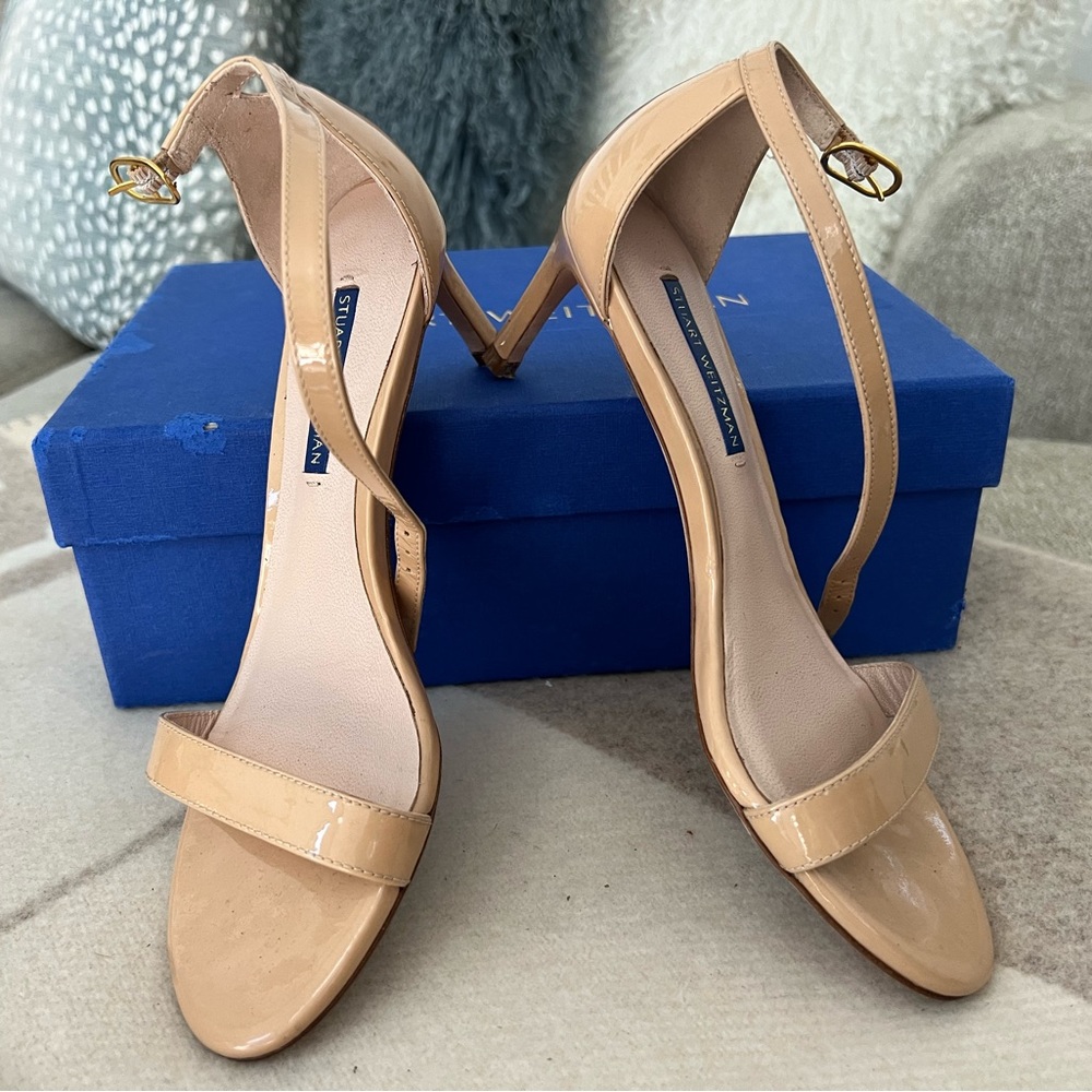Stuart Weitzman With box. Nudistcurve Patent Ankle-Strap Sandals size 6.5